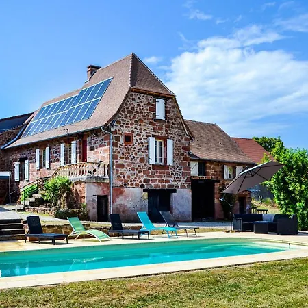 Holiday home 4 Bedroom In Badefols Dans