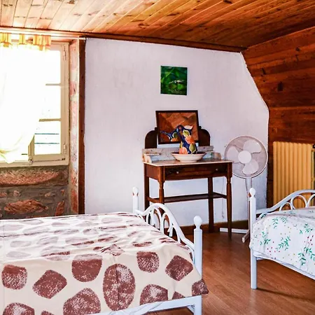 4 Bedroom In Badefols Dans Teillots